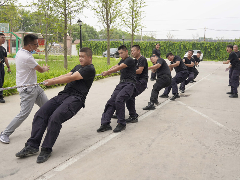 【喜迎二十大、奮進(jìn)新征程】北京銀盾保安公司工會(huì)第一屆“銀盾杯”拔河比賽圓滿舉辦