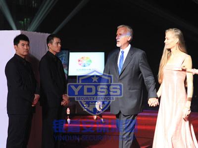 銀盾集團為-詹姆斯·卡梅隆-提供安全護衛(wèi)服務